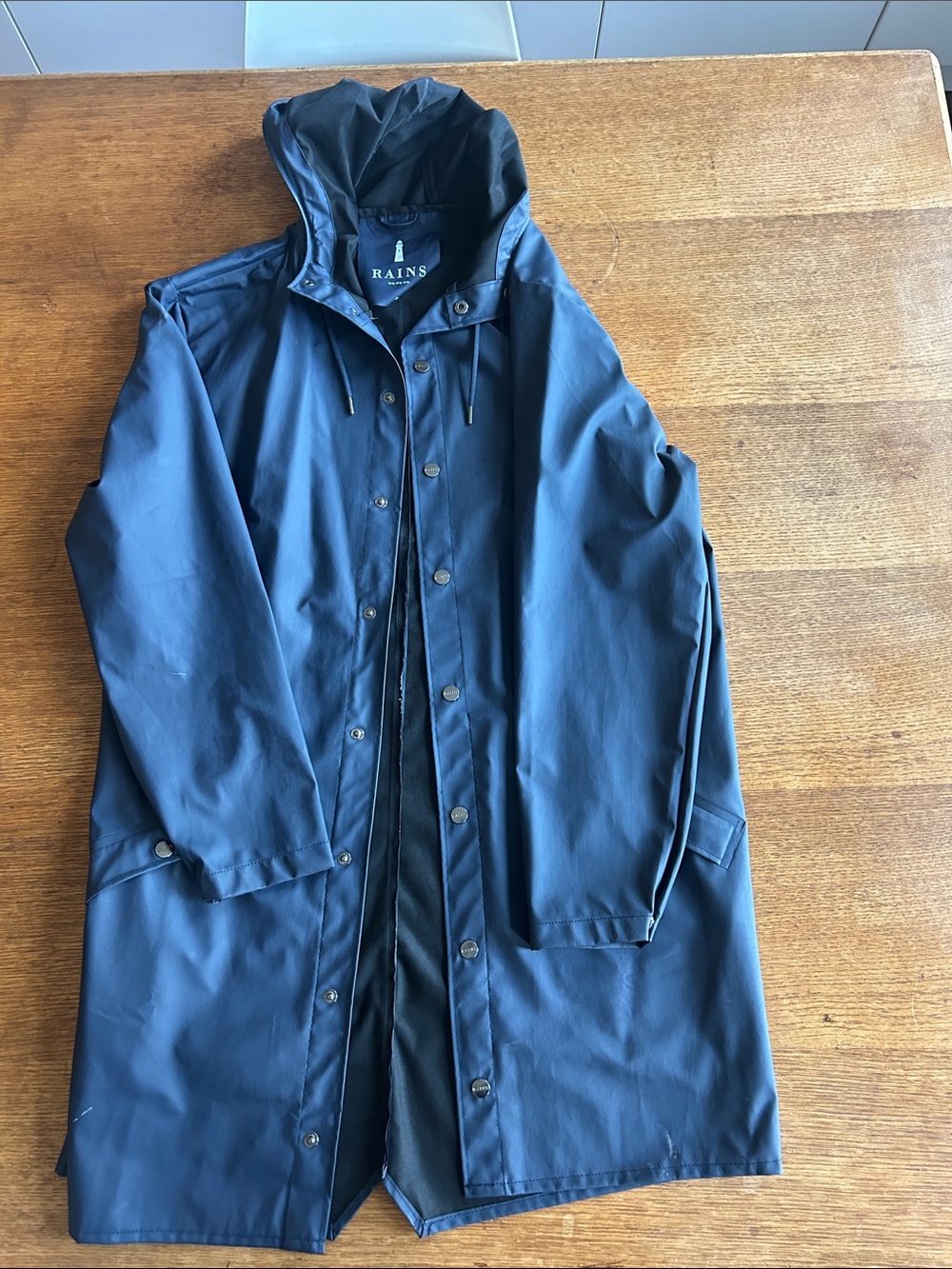 Rains women’s Navy Hooded Raincoat with Snap & Zip Front s/m